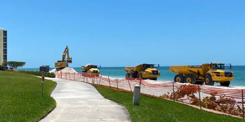 Emergency Beach Berm Project Update - Naples Pier To 21st Ave S Sand ...